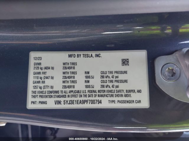 Photo 8 VIN: 5YJ3E1EA9PF700794 - TESLA MODEL 3 