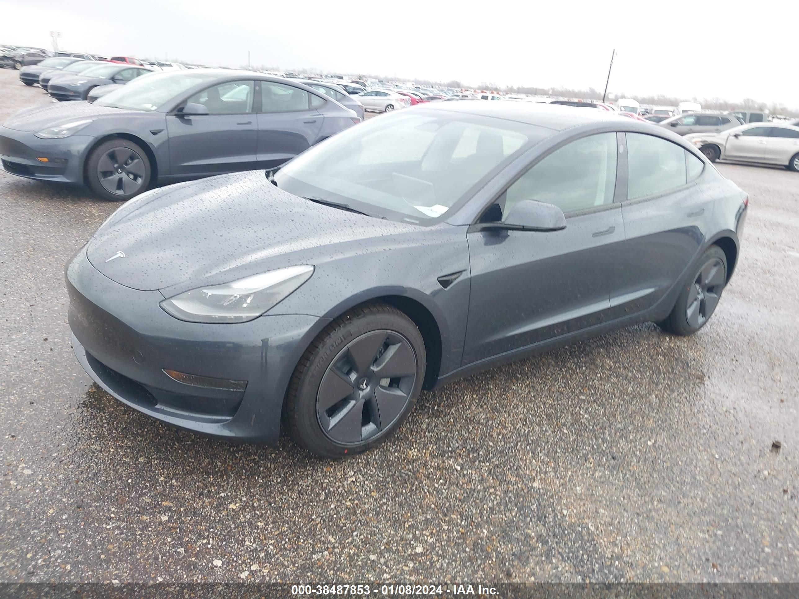 Photo 1 VIN: 5YJ3E1EA9PF705428 - TESLA MODEL 3 