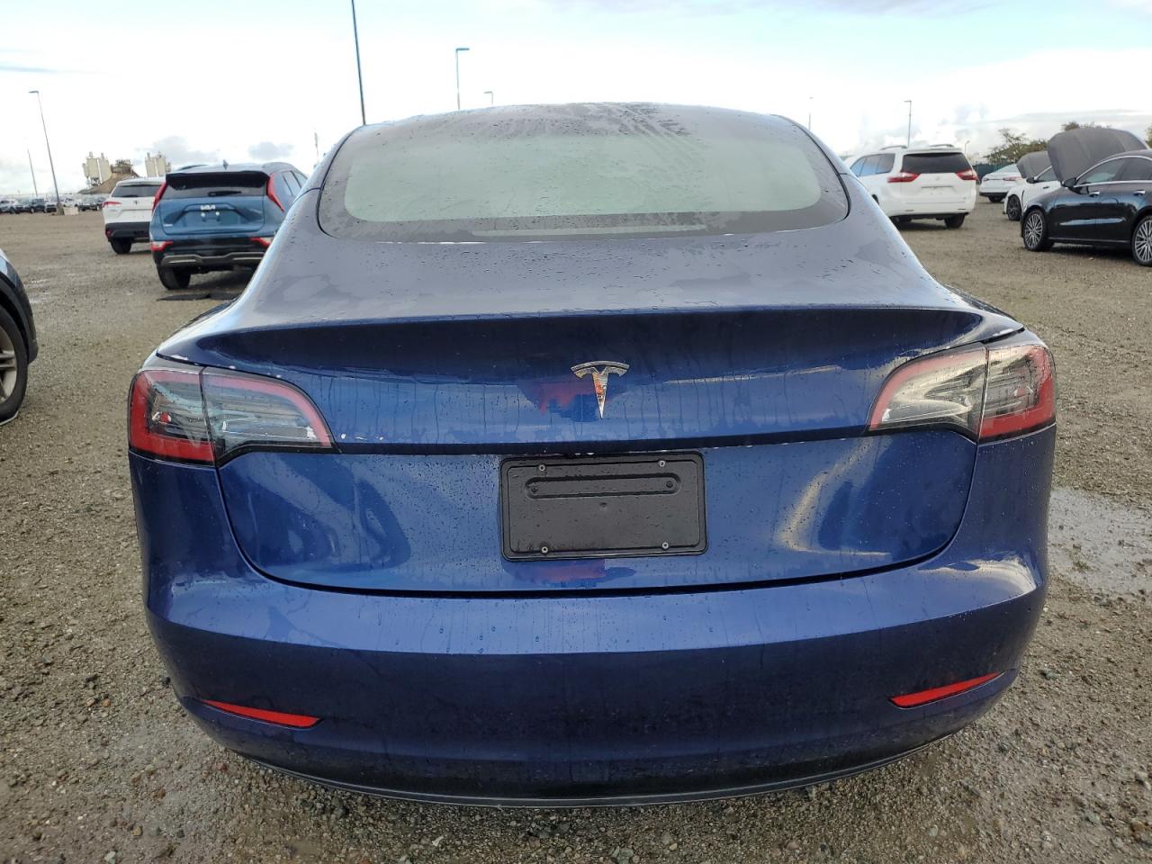 Photo 5 VIN: 5YJ3E1EA9PF707325 - TESLA MODEL 3 