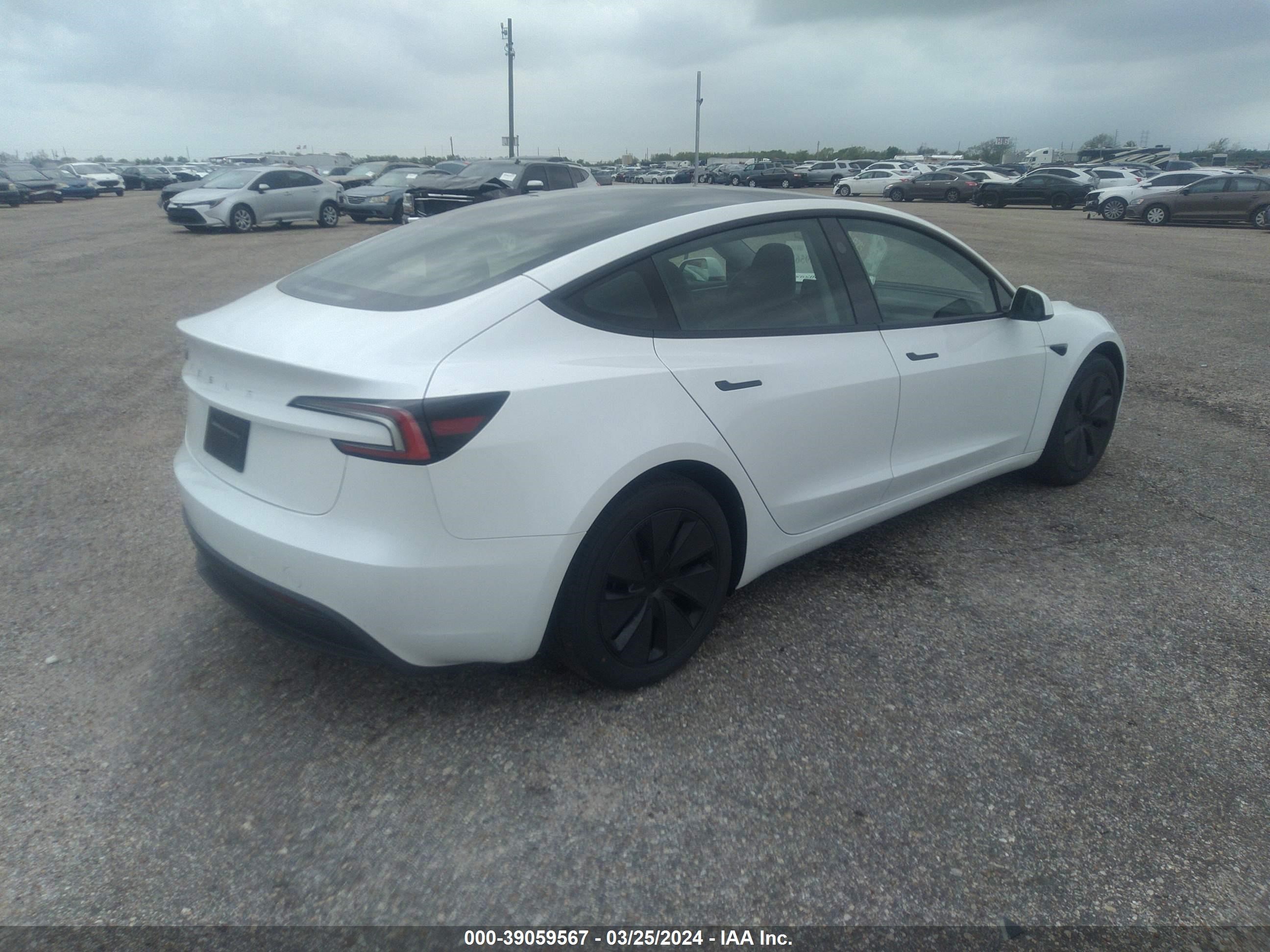 Photo 3 VIN: 5YJ3E1EA9RF722605 - TESLA MODEL 3 