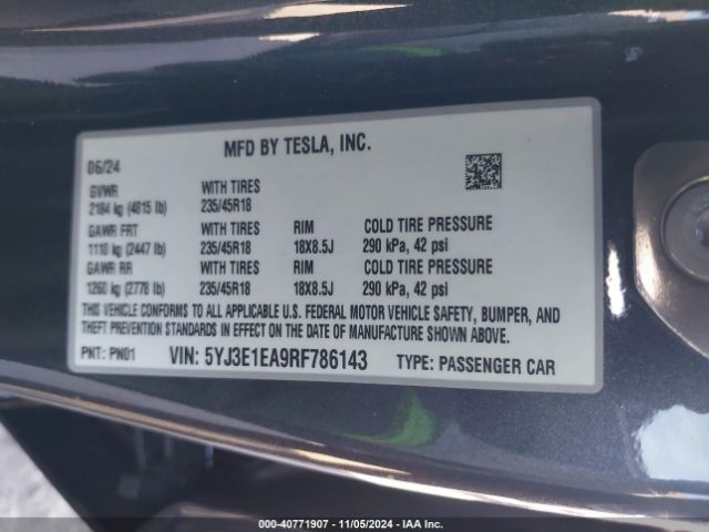 Photo 8 VIN: 5YJ3E1EA9RF786143 - TESLA MODEL 3 