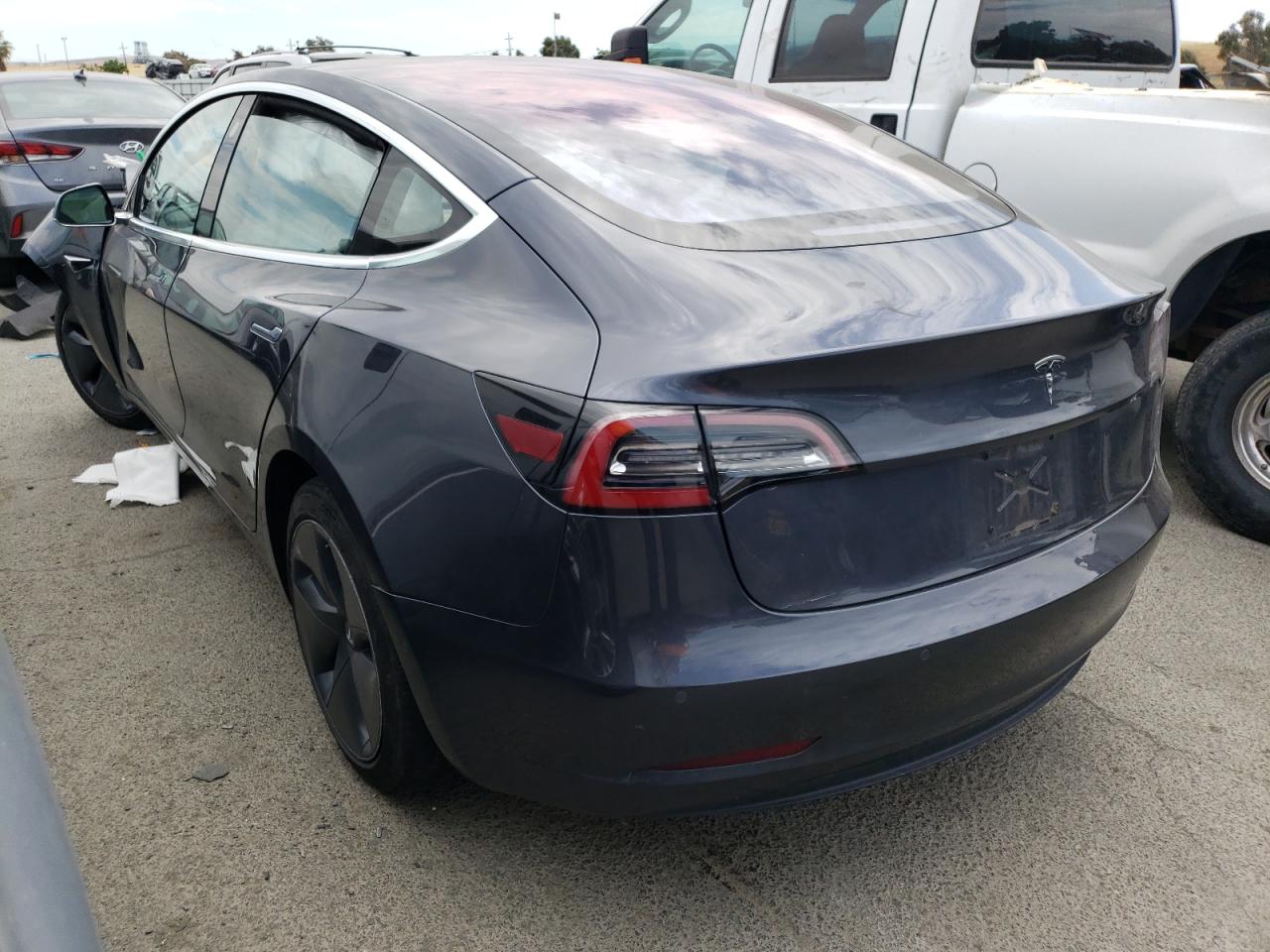 Photo 1 VIN: 5YJ3E1EAXHF002227 - TESLA MODEL 3 