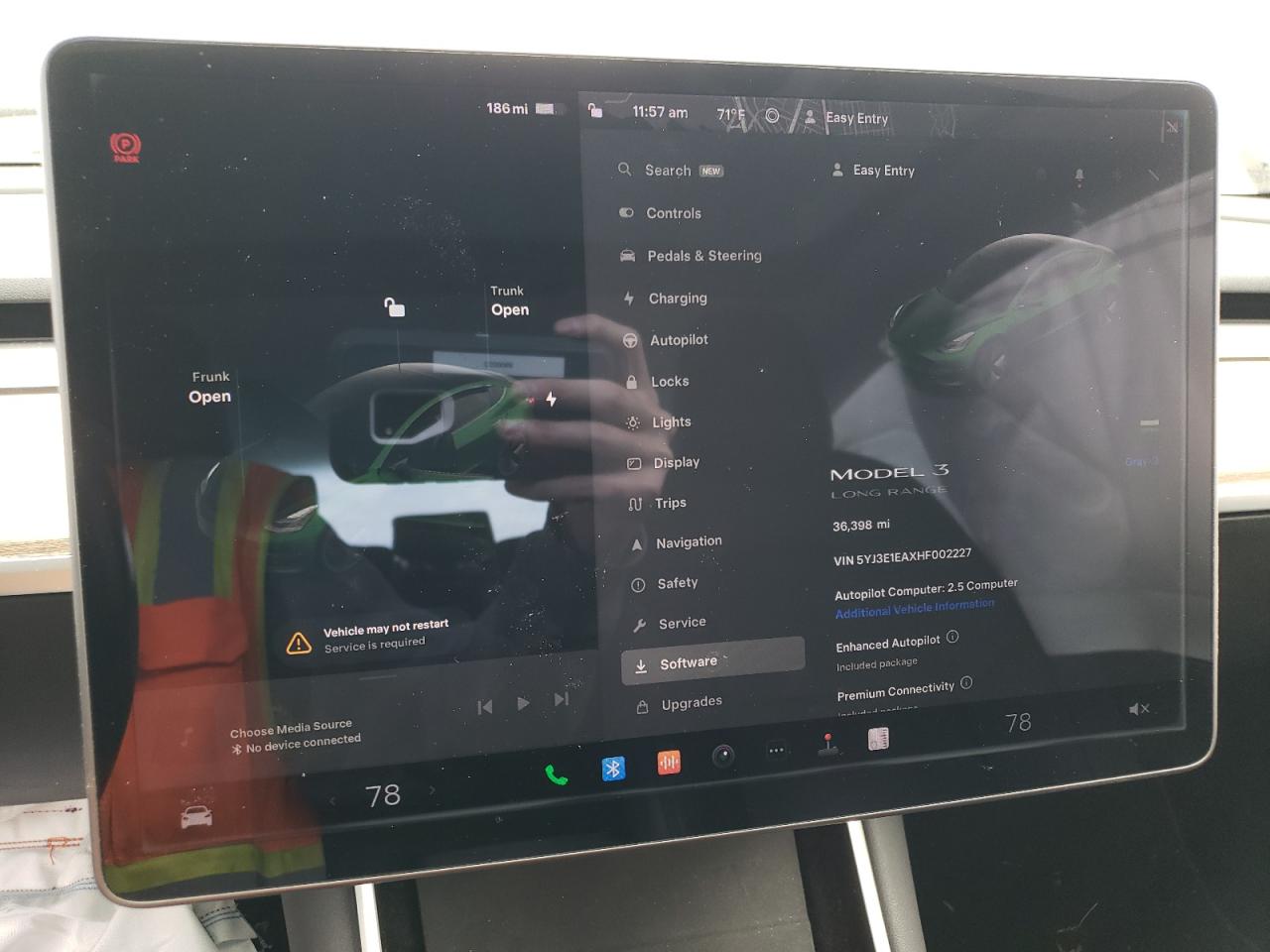 Photo 8 VIN: 5YJ3E1EAXHF002227 - TESLA MODEL 3 