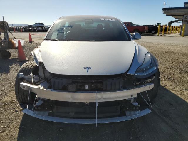 Photo 4 VIN: 5YJ3E1EAXJF007871 - TESLA MODEL 3 