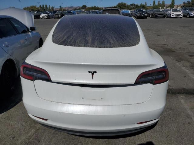 Photo 5 VIN: 5YJ3E1EAXJF018465 - TESLA MODEL 3 