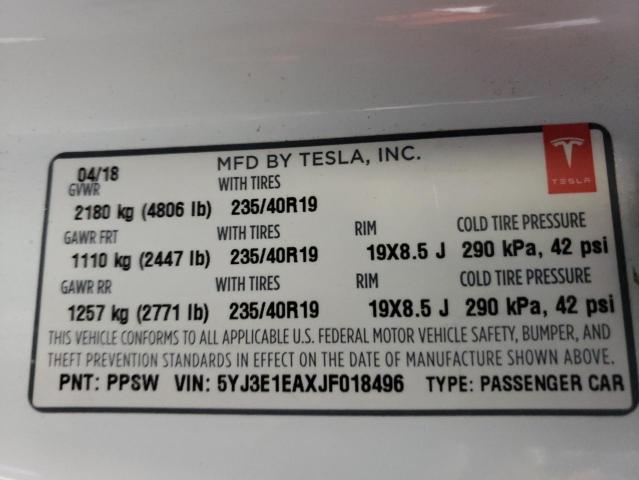 Photo 9 VIN: 5YJ3E1EAXJF018496 - TESLA MODEL 3 