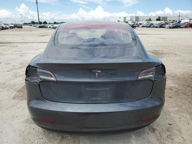 Photo 5 VIN: 5YJ3E1EAXJF021169 - TESLA MODEL 3 