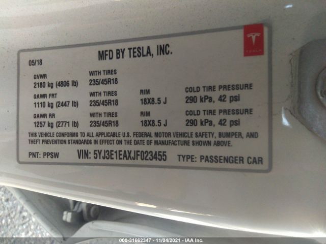 Photo 8 VIN: 5YJ3E1EAXJF023455 - TESLA MODEL 3 