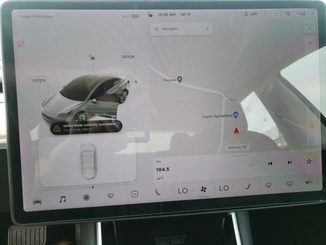 Photo 8 VIN: 5YJ3E1EAXJF032849 - TESLA MODEL 3 