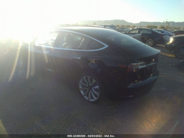 Photo 2 VIN: 5YJ3E1EAXJF036075 - TESLA MODEL 3 