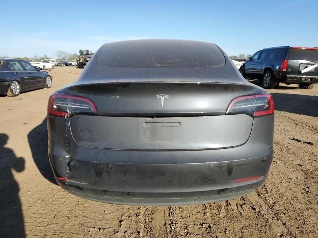 Photo 5 VIN: 5YJ3E1EAXJF123913 - TESLA MODEL 3 