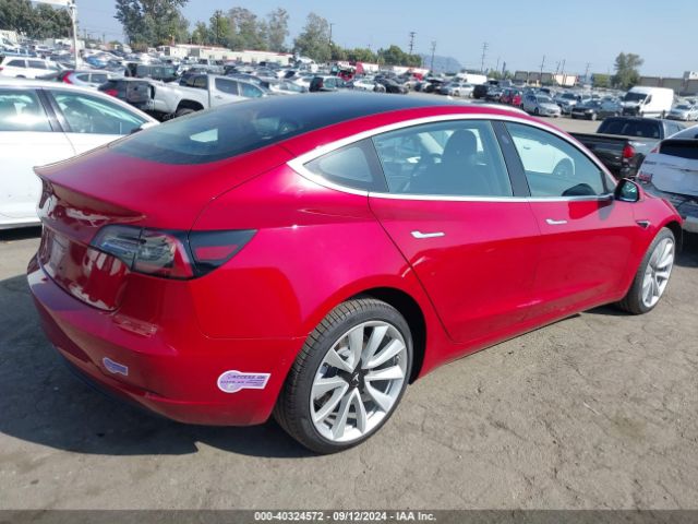 Photo 3 VIN: 5YJ3E1EAXJF126049 - TESLA MODEL 3 