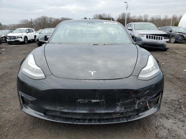 Photo 4 VIN: 5YJ3E1EAXJF154501 - TESLA MODEL 3 