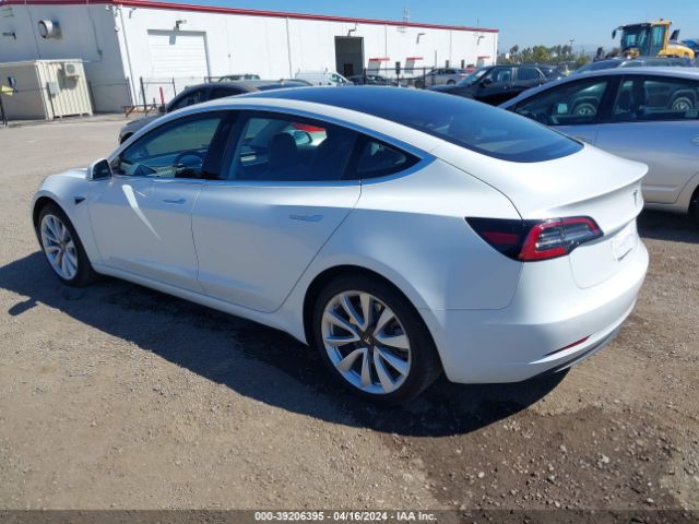 Photo 2 VIN: 5YJ3E1EAXJF165045 - TESLA MODEL 3 