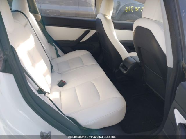 Photo 7 VIN: 5YJ3E1EAXJF169628 - TESLA MODEL 3 