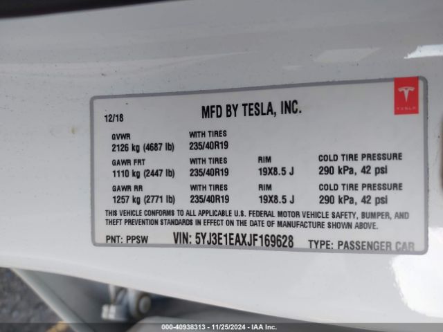 Photo 8 VIN: 5YJ3E1EAXJF169628 - TESLA MODEL 3 