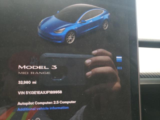 Photo 7 VIN: 5YJ3E1EAXJF189958 - TESLA MODEL 3 