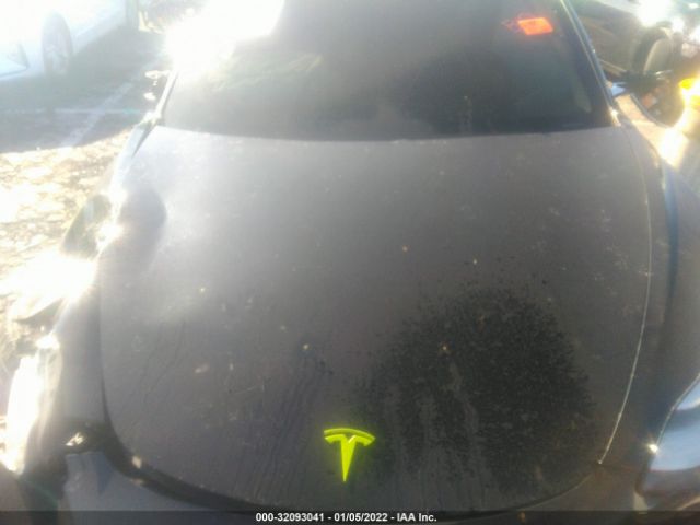 Photo 9 VIN: 5YJ3E1EAXKF192943 - TESLA MODEL 3 