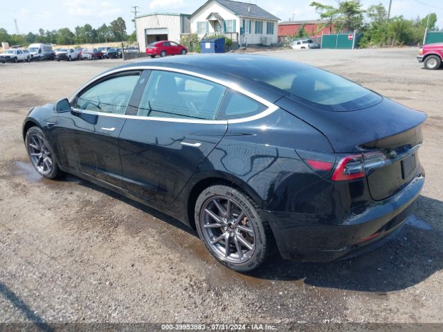 Photo 2 VIN: 5YJ3E1EAXKF297465 - TESLA MODEL 3 