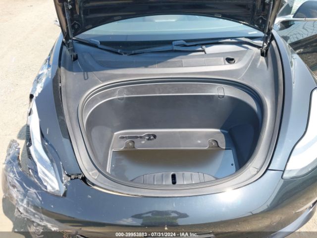 Photo 9 VIN: 5YJ3E1EAXKF297465 - TESLA MODEL 3 