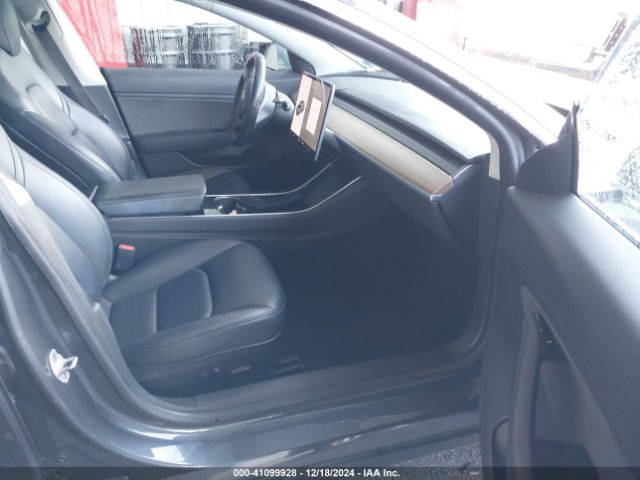 Photo 4 VIN: 5YJ3E1EAXKF298387 - TESLA MODEL 3 