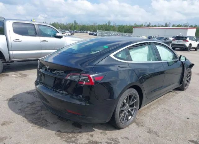 Photo 3 VIN: 5YJ3E1EAXKF305807 - TESLA MODEL 3 