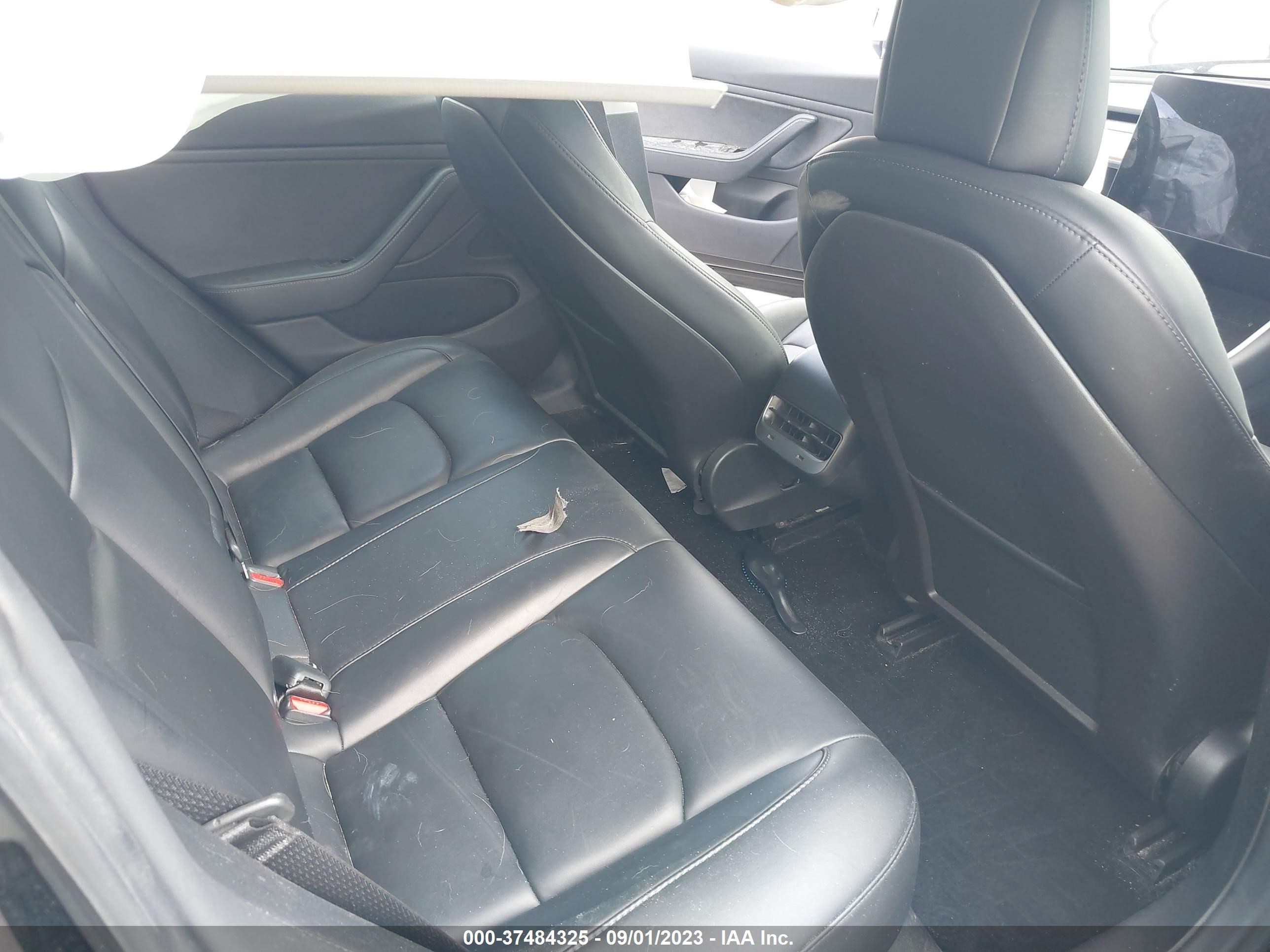 Photo 7 VIN: 5YJ3E1EAXKF305807 - TESLA MODEL 3 