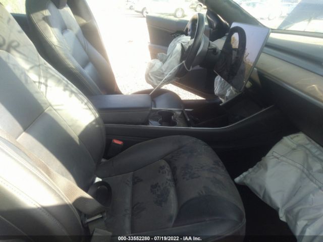 Photo 4 VIN: 5YJ3E1EAXKF306374 - TESLA MODEL 3 