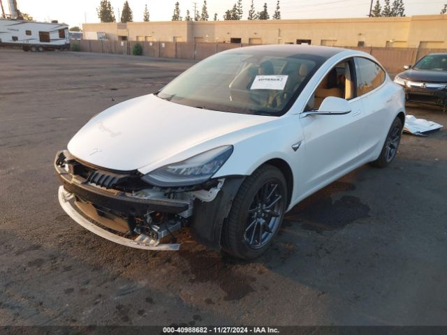 Photo 1 VIN: 5YJ3E1EAXKF310019 - TESLA MODEL 3 