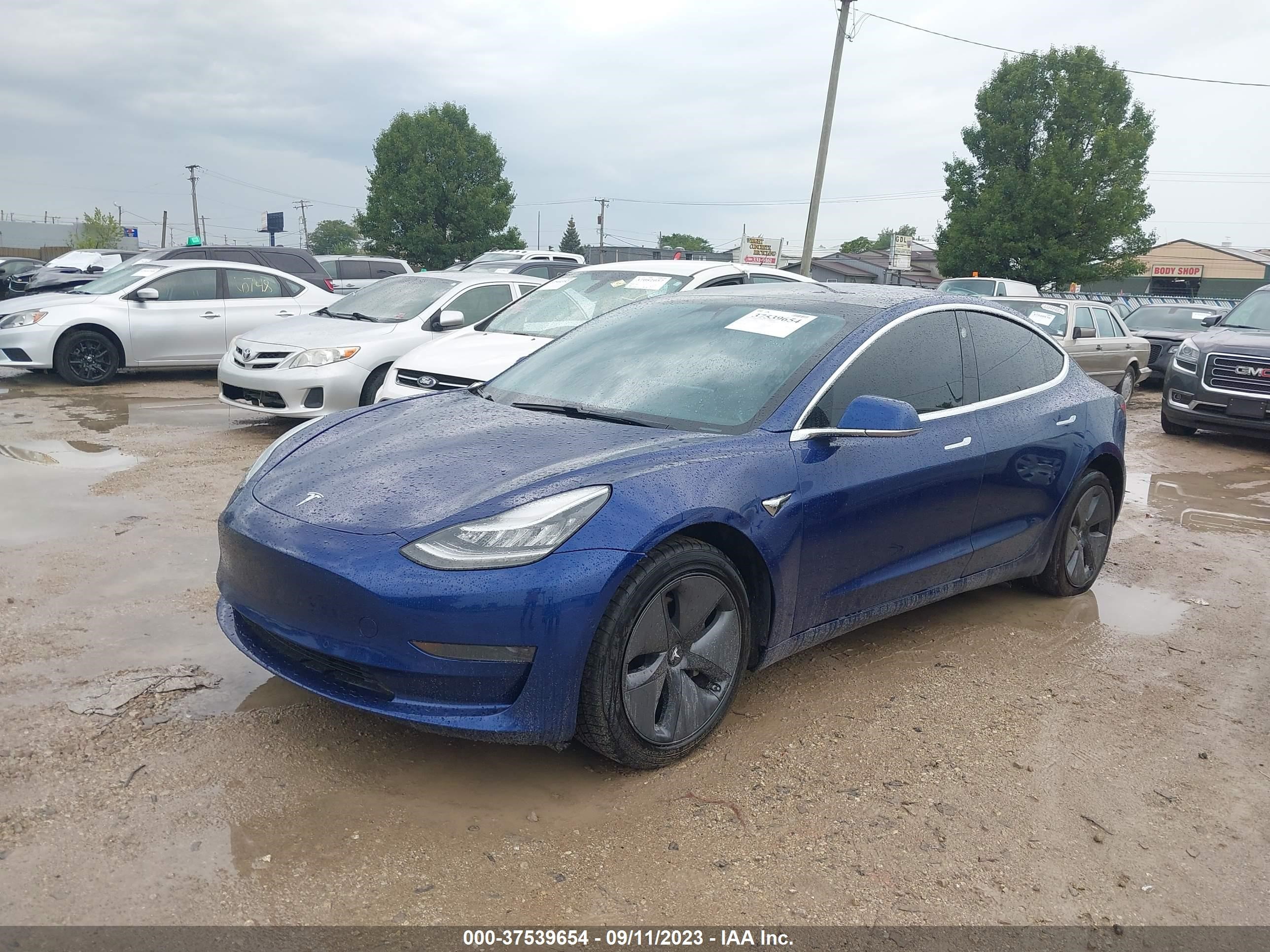 Photo 1 VIN: 5YJ3E1EAXKF411898 - TESLA MODEL 3 