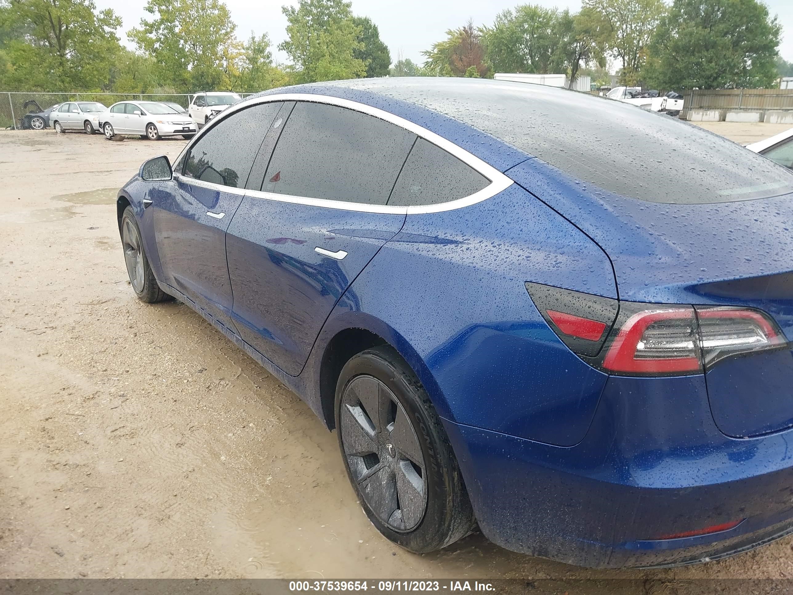 Photo 12 VIN: 5YJ3E1EAXKF411898 - TESLA MODEL 3 