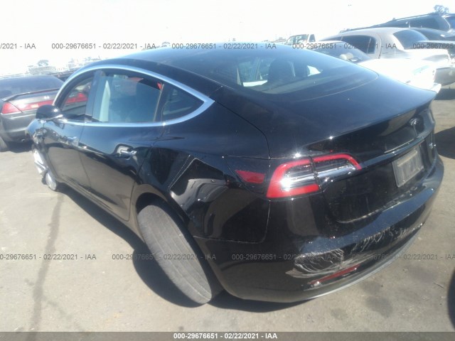 Photo 2 VIN: 5YJ3E1EAXKF412551 - TESLA MODEL 3 