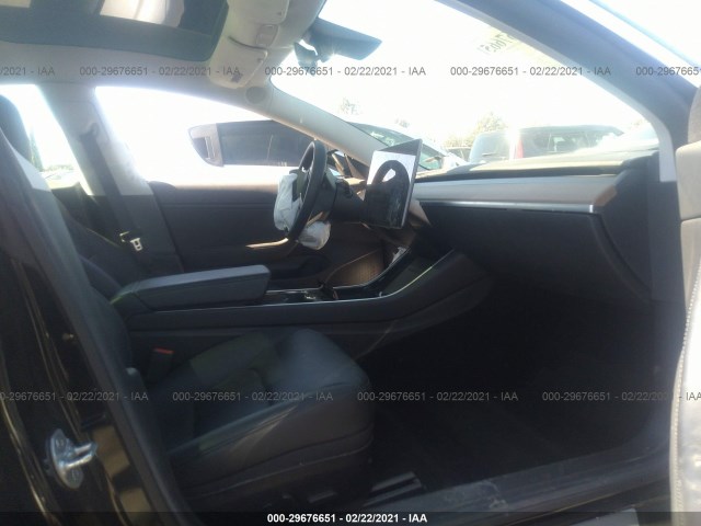 Photo 4 VIN: 5YJ3E1EAXKF412551 - TESLA MODEL 3 