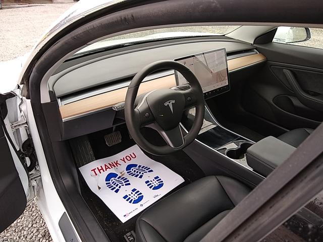 Photo 5 VIN: 5YJ3E1EAXKF430709 - TESLA MODEL 3 