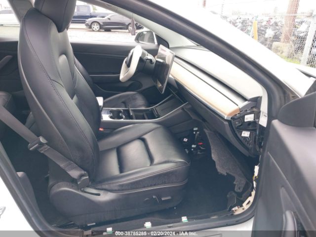 Photo 4 VIN: 5YJ3E1EAXKF431262 - TESLA MODEL 3 