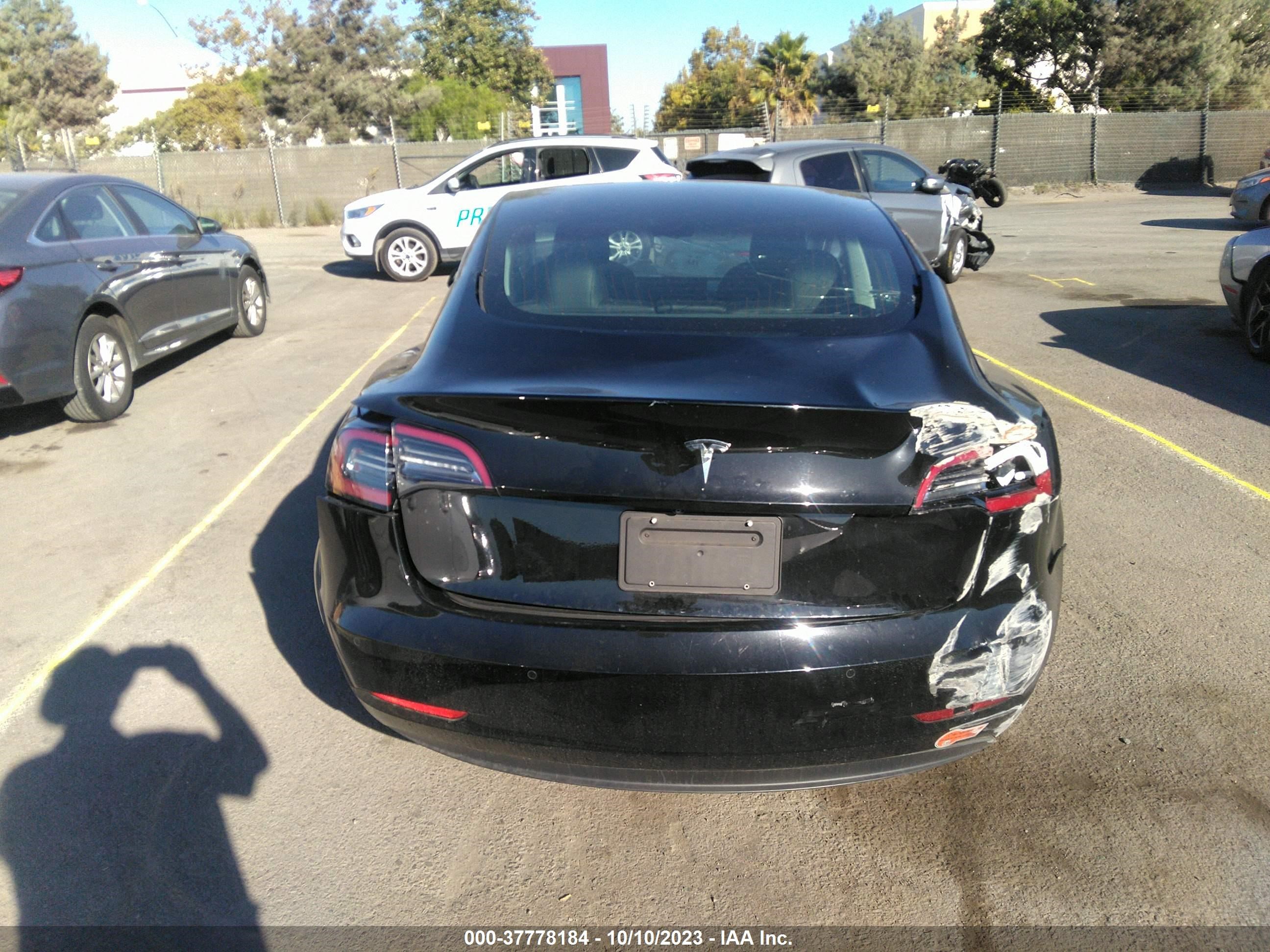 Photo 15 VIN: 5YJ3E1EAXKF434873 - TESLA MODEL 3 