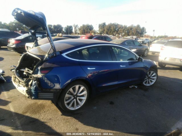 Photo 3 VIN: 5YJ3E1EAXKF495382 - TESLA MODEL 3 