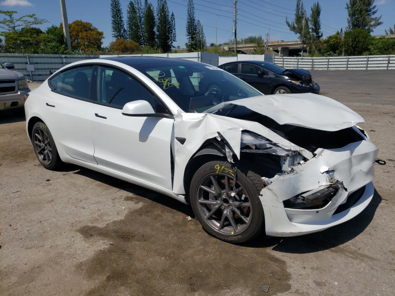 Photo 3 VIN: 5YJ3E1EAXLF504261 - TESLA MODEL 3 