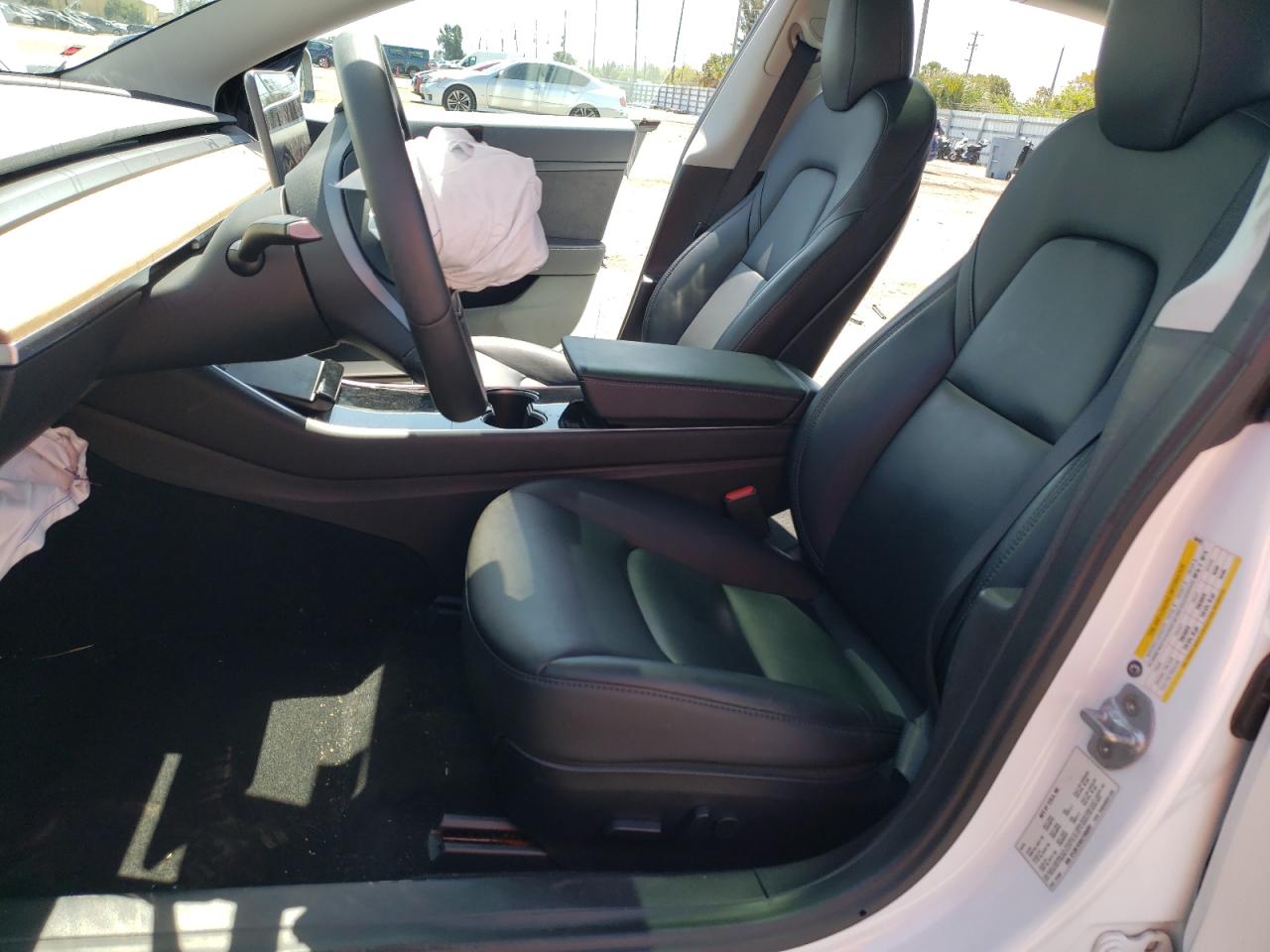 Photo 6 VIN: 5YJ3E1EAXLF504261 - TESLA MODEL 3 