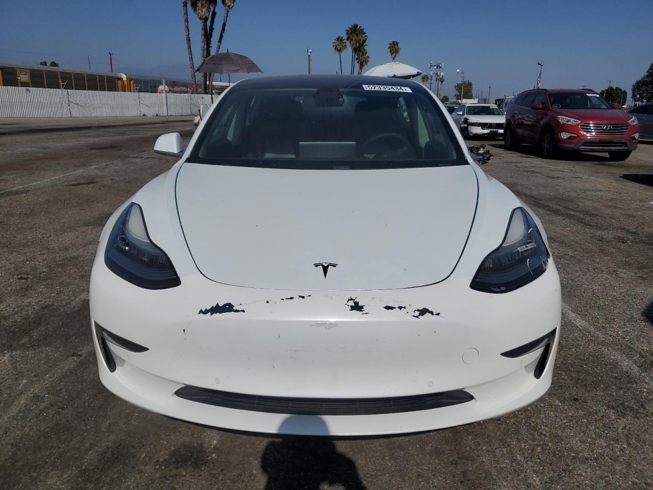 Photo 4 VIN: 5YJ3E1EAXLF590509 - TESLA MODEL 3 