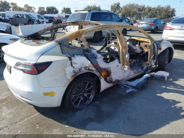 Photo 3 VIN: 5YJ3E1EAXLF612654 - TESLA MODEL 3 