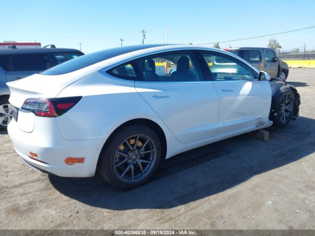 Photo 3 VIN: 5YJ3E1EAXLF632886 - TESLA MODEL 3 