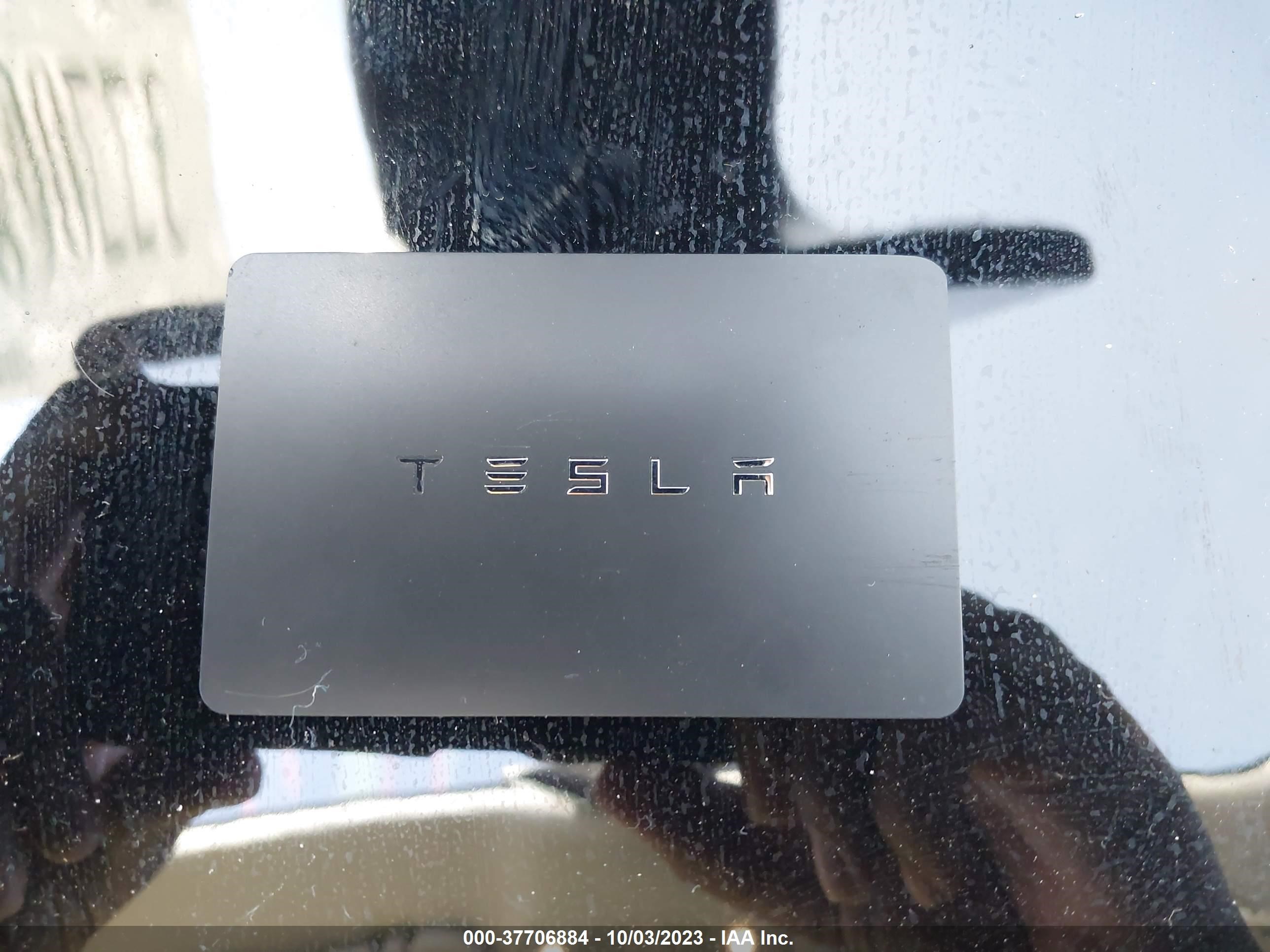 Photo 9 VIN: 5YJ3E1EAXLF796946 - TESLA MODEL 3 