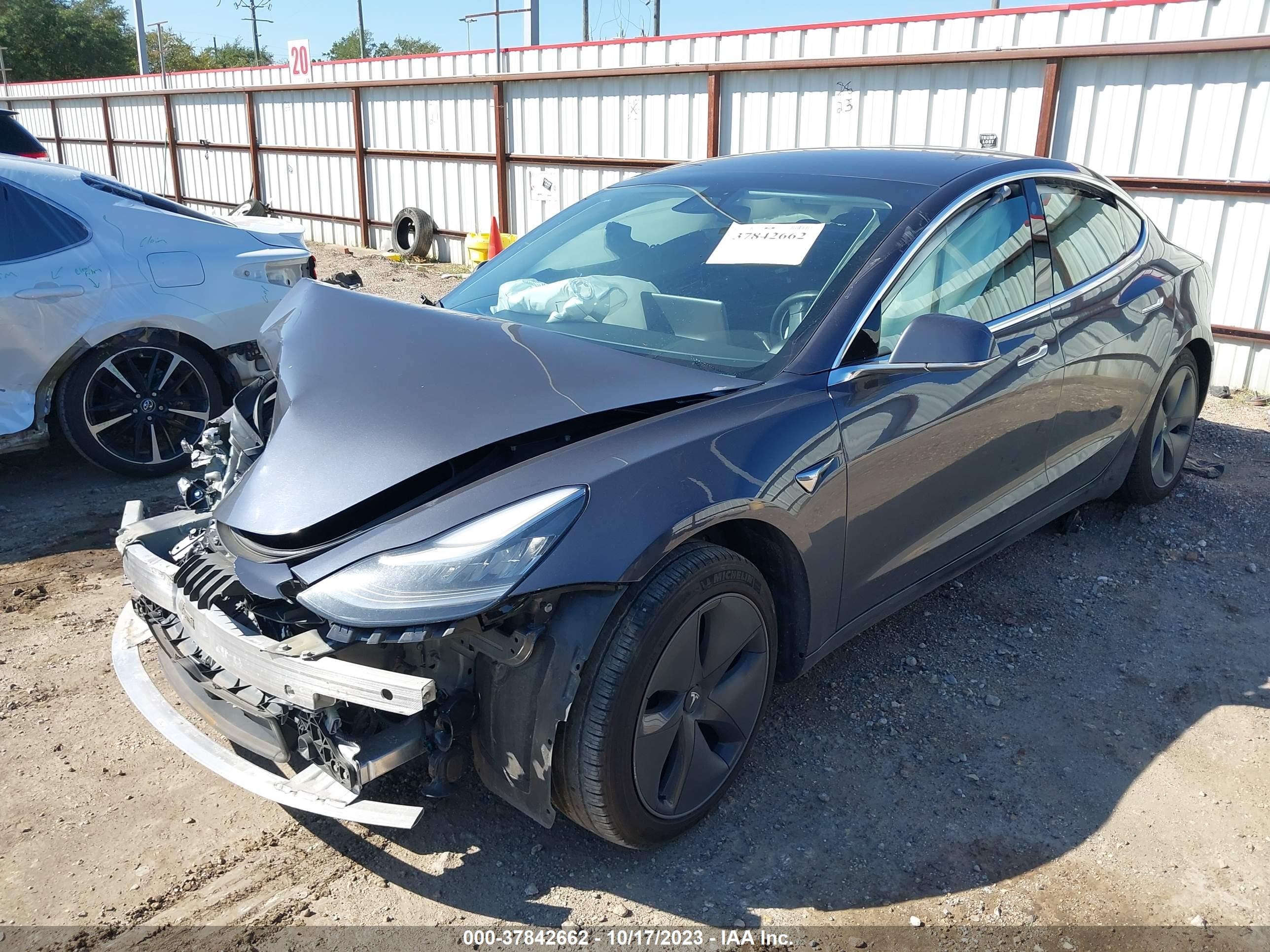 Photo 1 VIN: 5YJ3E1EAXLF799152 - TESLA MODEL 3 