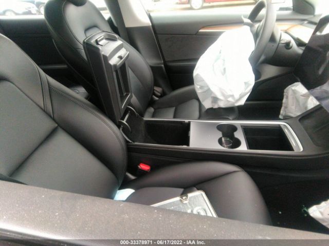 Photo 4 VIN: 5YJ3E1EAXMF017921 - TESLA MODEL 3 