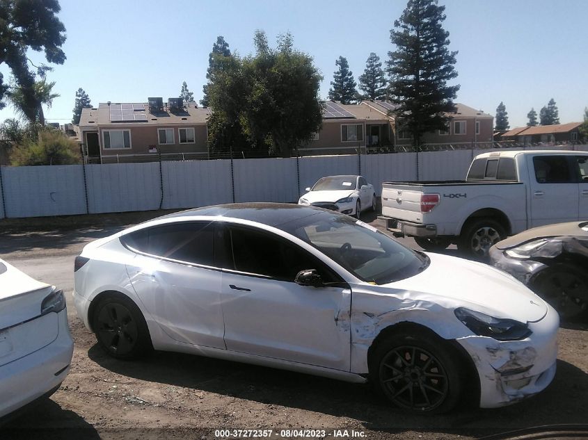 Photo 12 VIN: 5YJ3E1EAXMF083109 - TESLA MODEL 3 