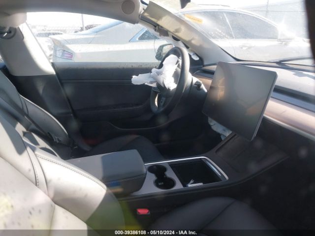 Photo 4 VIN: 5YJ3E1EAXMF876975 - TESLA MODEL 3 