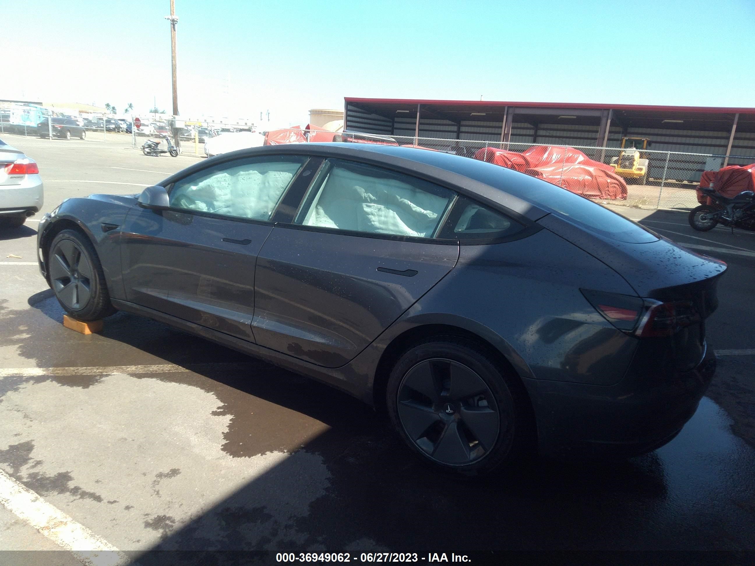 Photo 2 VIN: 5YJ3E1EAXMF981838 - TESLA MODEL 3 