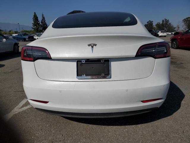 Photo 5 VIN: 5YJ3E1EAXNF117891 - TESLA MODEL 3 