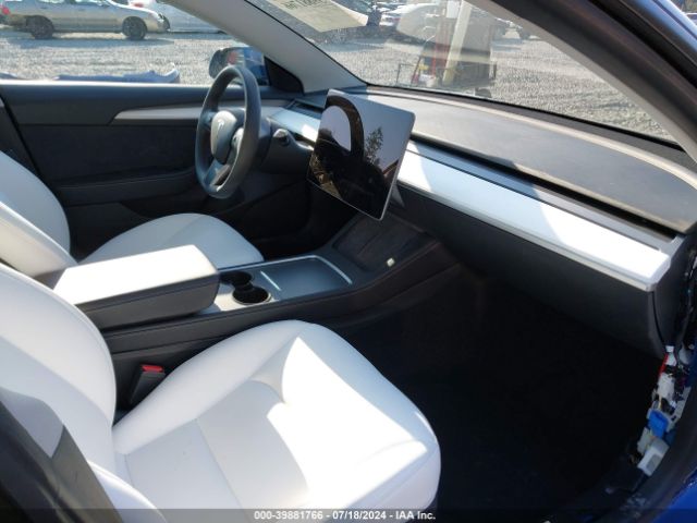 Photo 4 VIN: 5YJ3E1EAXNF159283 - TESLA MODEL 3 